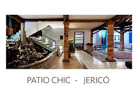 Patio Chic